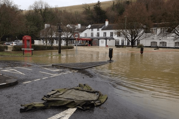 2013 Flooding on the River Mole: causes, impacts and&nbsp;management